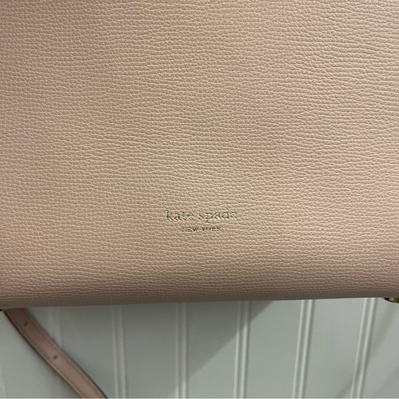 Kate Spade Sydney Medium Satchel Leather Bag in Pink Vellum - Picture 3 of 8